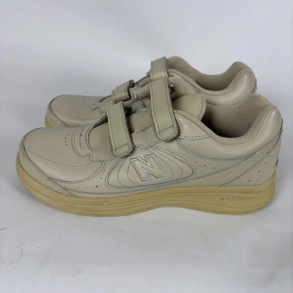 New Balance 577 Light tan Leather, Velcro Strap Athletic Walking Shoes 8.5 - Picture 4 of 9